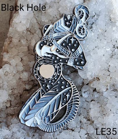 Black Hole Pin Set